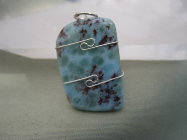Larimar Pendant calmning, cooling, soothing to the emotional body, feminine power, connection with the goddess energies 2681